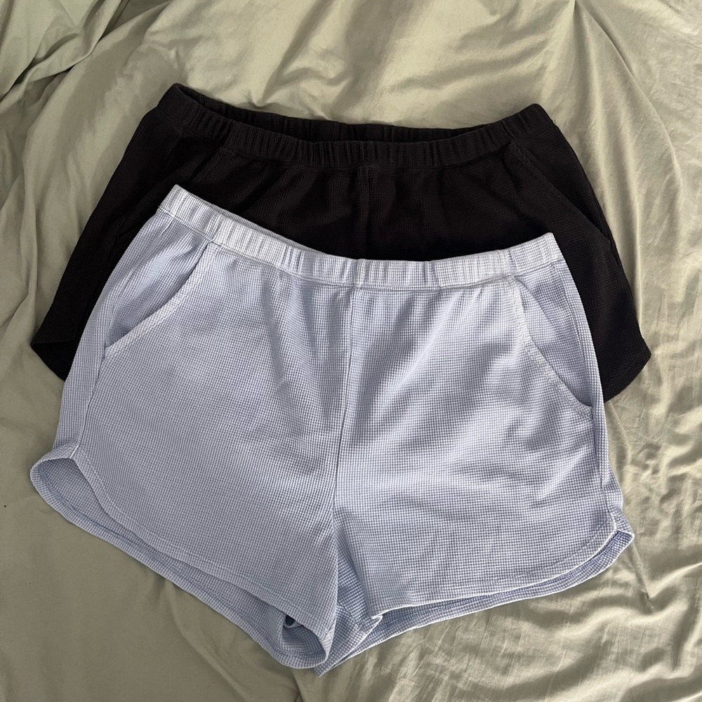 black and blue waffle SO shorts